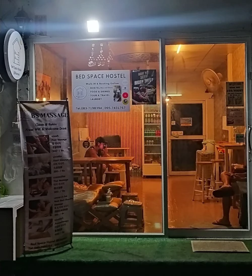 Bed Space Khao San Road